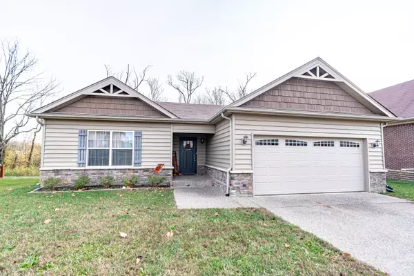 2051 Two Springs Dr, Shelbyville, KY 40065