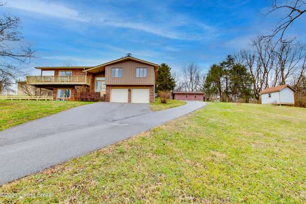 10100 Covered Bridge Rd, Prospect, KY 40059