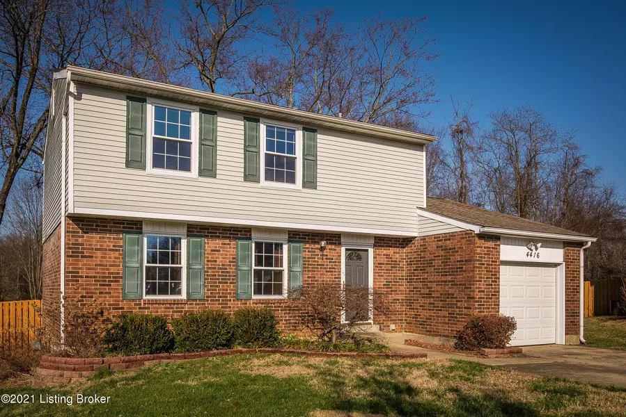 4416 Sussex Ct, Louisville, KY 40241