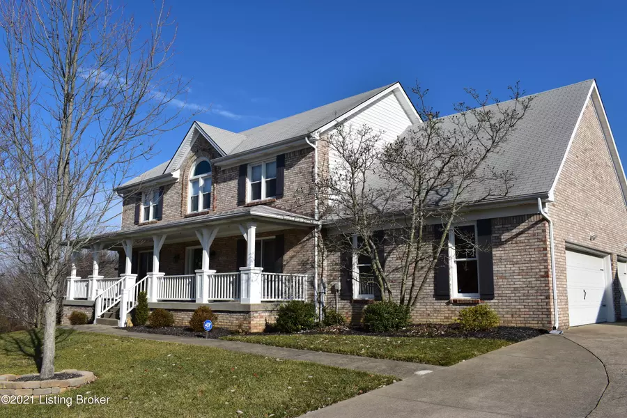 2625 W Sunningdale Pl, La Grange, KY 40031