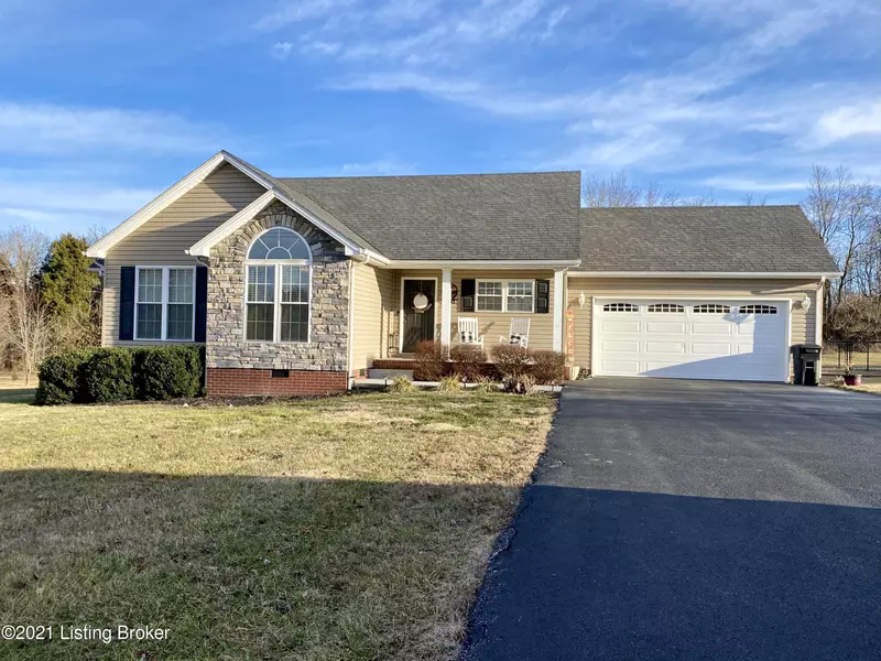 200 Honeysuckle Dr, Leitchfield, KY 42754