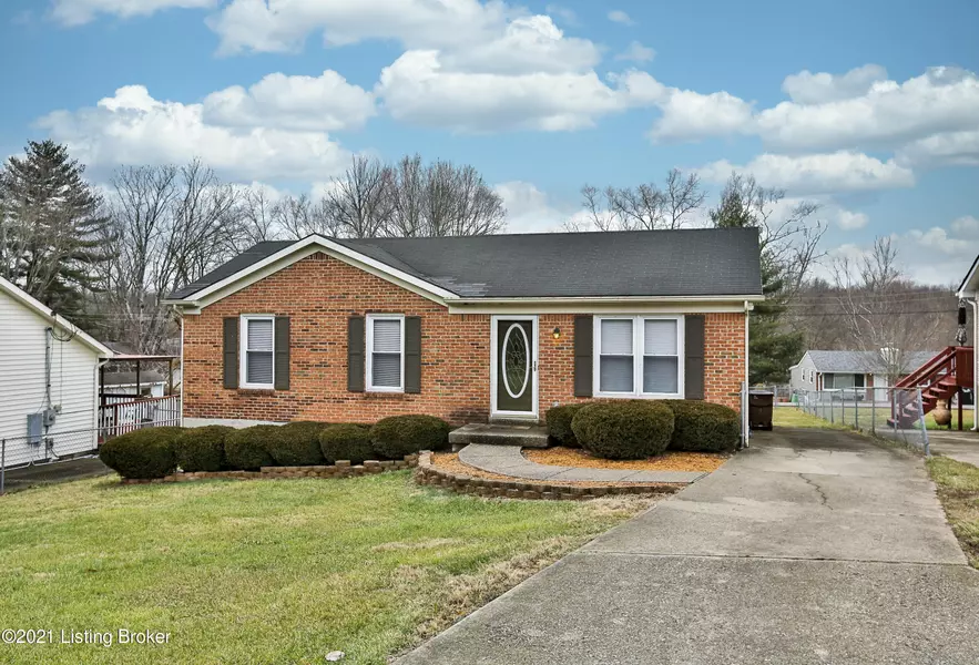 40 Cove Rd, Shelbyville, KY 40065