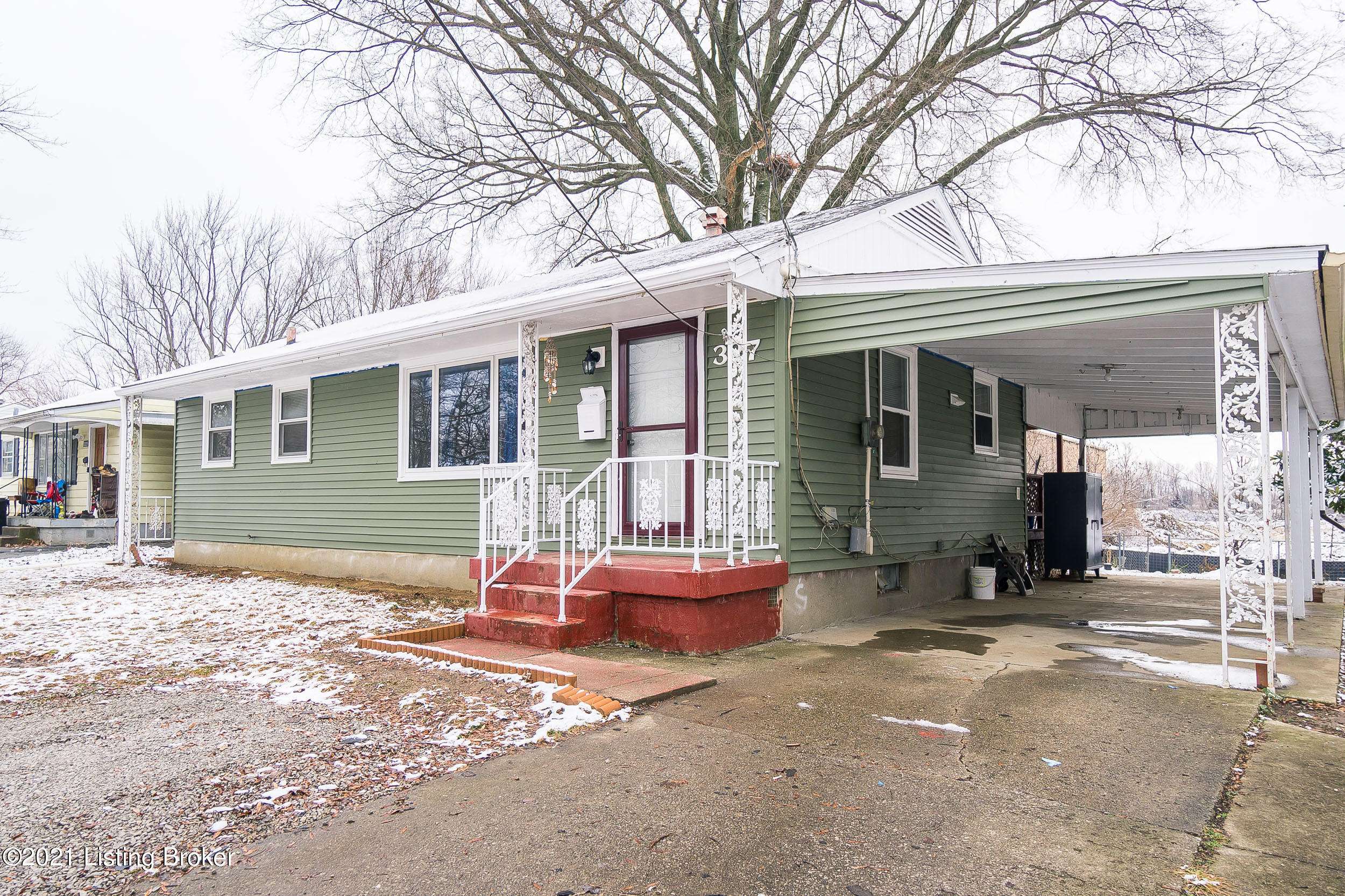 Louisville, KY 40214,327 E Southside Ct
