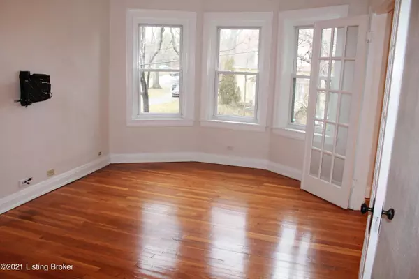 Louisville, KY 40204,1360 Eastern Pkwy