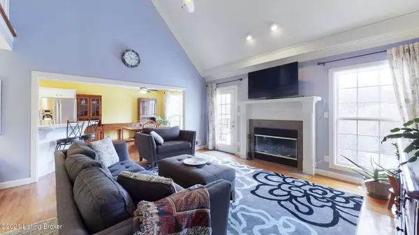 Louisville, KY 40241,10117 Springhurst Gardens Cir