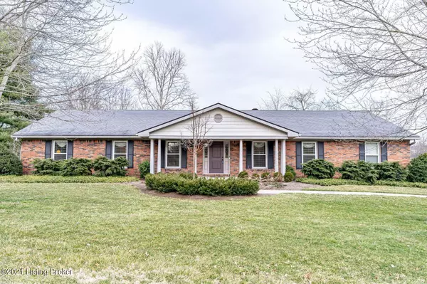 279 Oak Crest Dr, Shelbyville, KY 40065