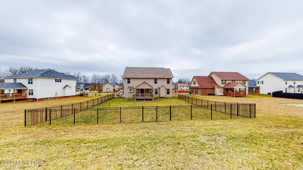 Elizabethtown, KY 42701,450 Black Ravens Ct