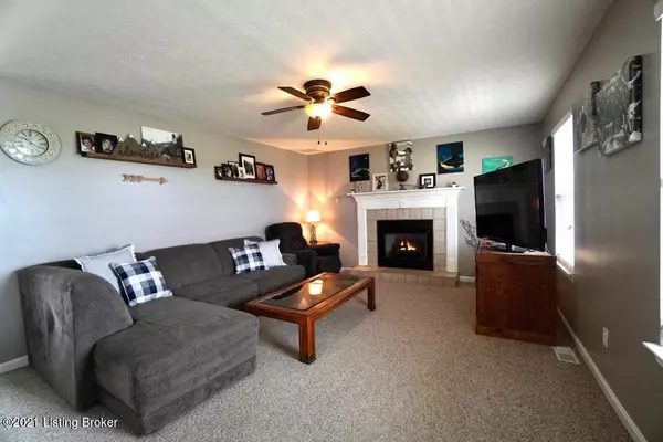 Rineyville, KY 40162,266 Bridle Dr