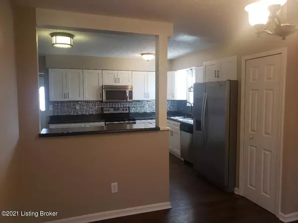 Elizabethtown, KY 42701,200 Par Ln