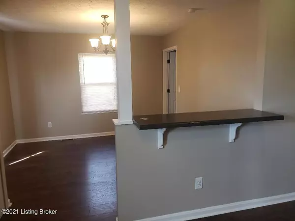 Elizabethtown, KY 42701,200 Par Ln