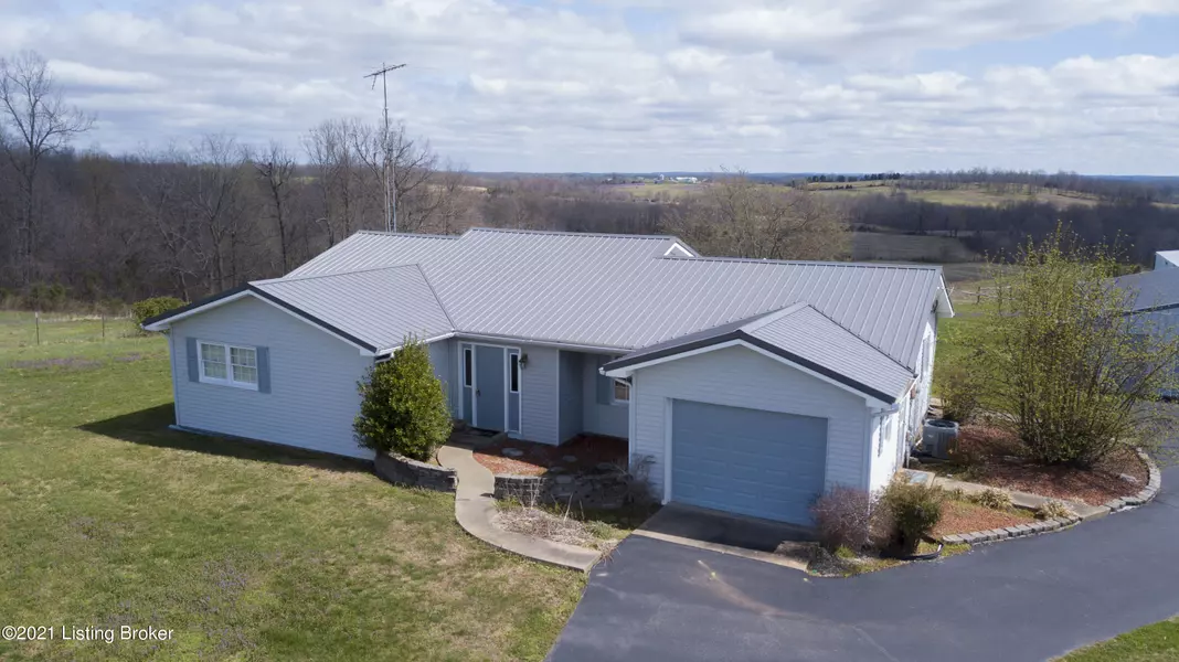 325 Centerview Rough River Ln, Hudson, KY 40145