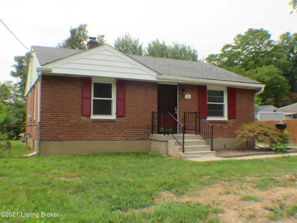 2608 Pioneer Rd, Louisville, KY 40216