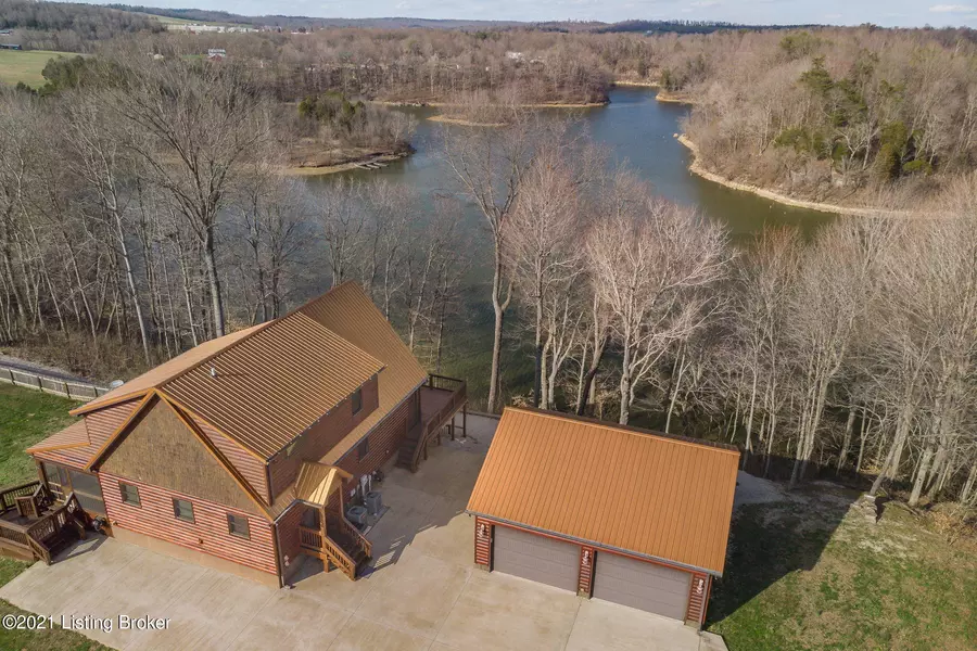 555 Leslie Ln, Clarkson, KY 42726
