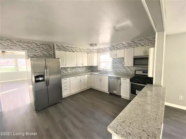 Lyndon, KY 40242,1310 Mark Trail Rd