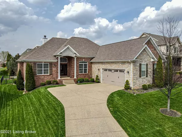 2204 Claymore Cir, Louisville, KY 40245