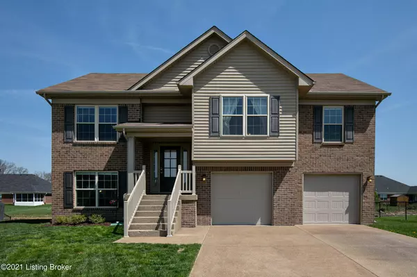 152 Mandarin Ct, Shepherdsville, KY 40165