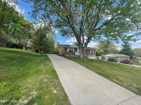 Mt Washington, KY 40047,4334 Flatlick Rd