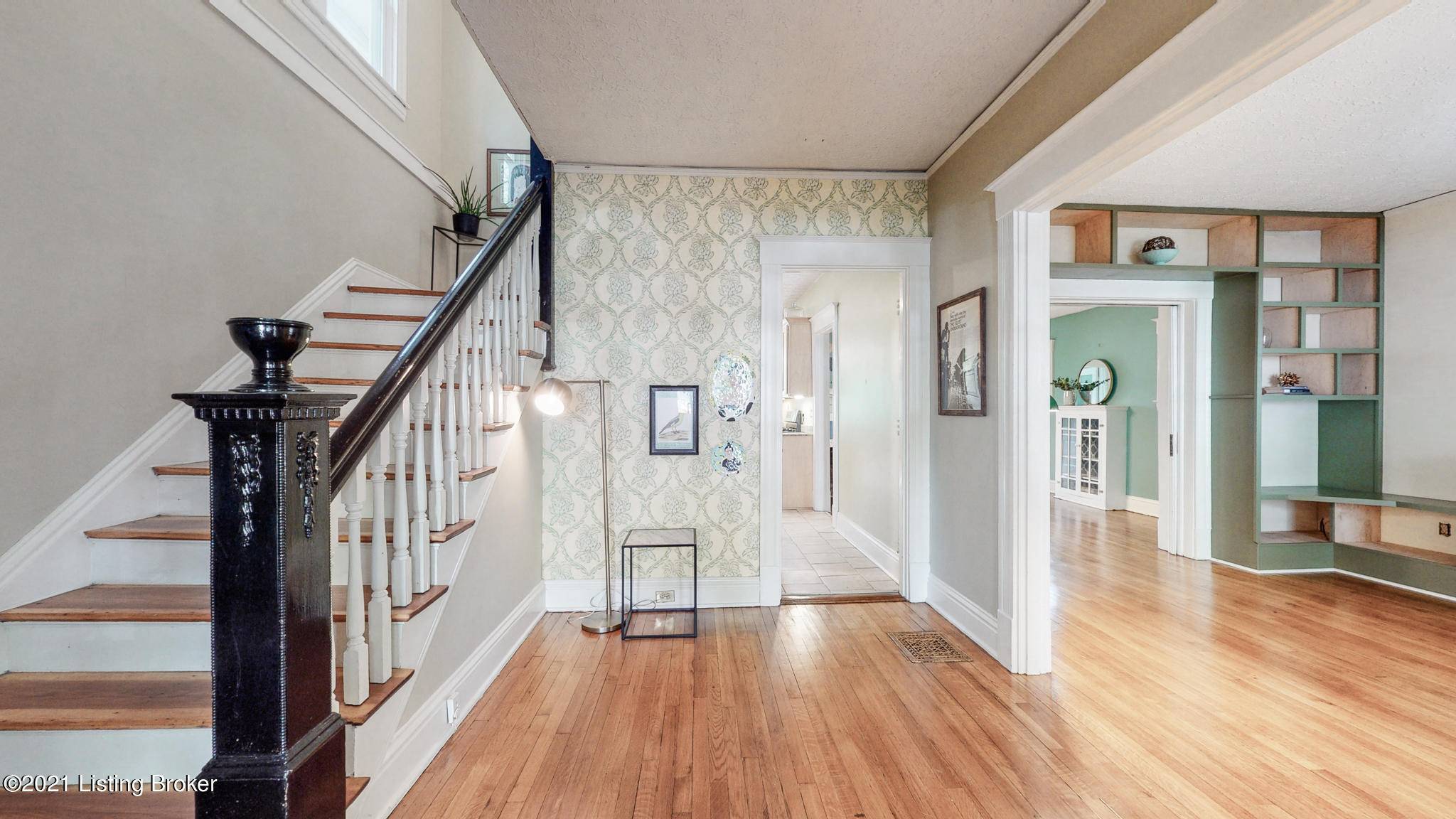 Louisville, KY 40206,236 S Bayly Ave