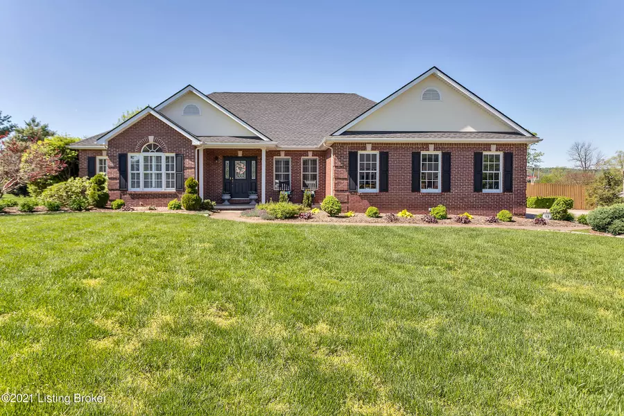 119 Four Seasons Dr, Coxs Creek, KY 40013