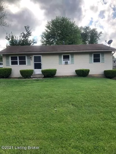 68 Spruce Dr, Shelbyville, KY 40065