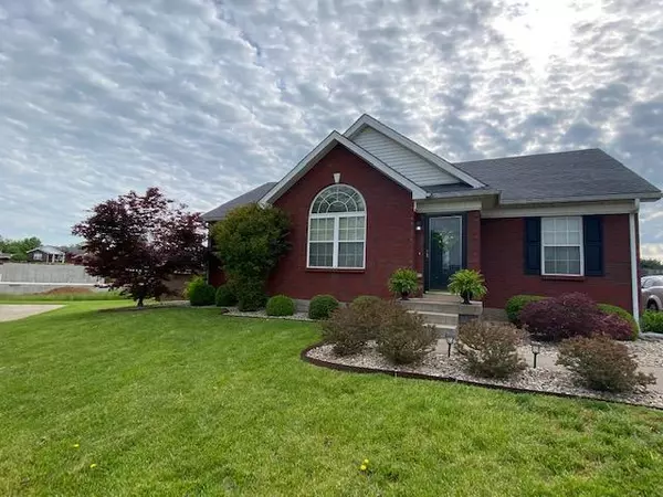 120 Clear Springs Dr, Bardstown, KY 40004