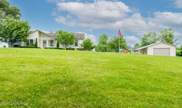 465 Rice Ln, Taylorsville, KY 40071