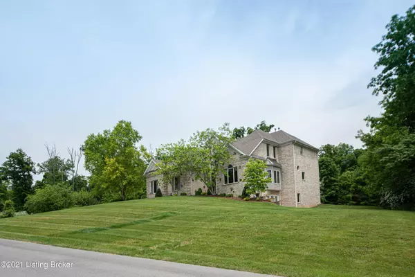 Crestwood, KY 40014,5511 Meadow Bluff Dr