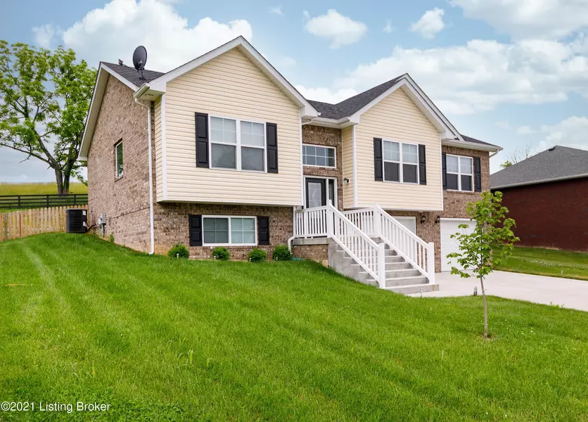 340 Oak Tree WAY, Taylorsville, KY 40071