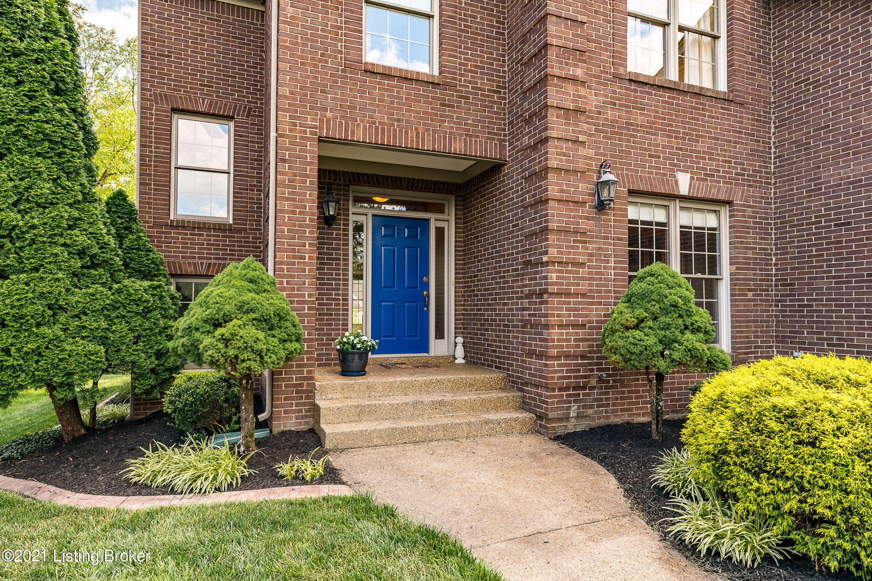 Louisville, KY 40291,10804 Briar Turn Dr