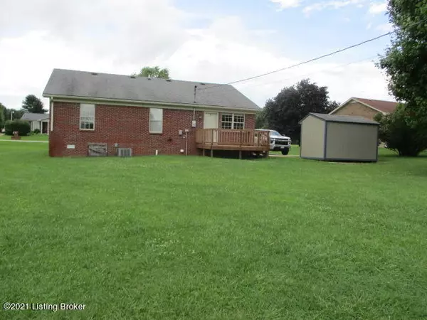 Bardstown, KY 40004,123 Meadow Ln