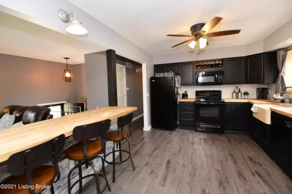 Villa Hills, KY 41017,2703 Valley Trails Dr