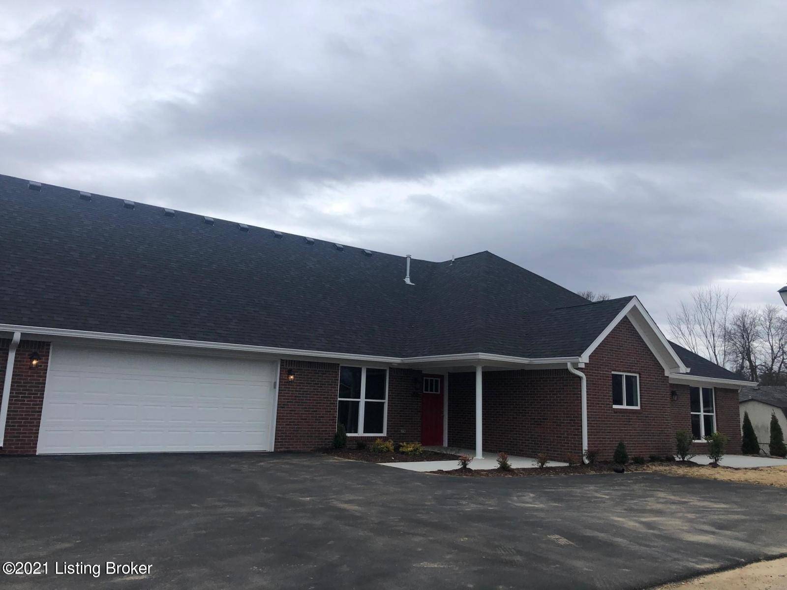7608 Eagle Landing WAY, Louisville, KY 40214