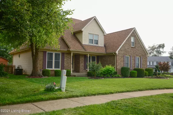 Louisville, KY 40220,3227 Villanova Dr