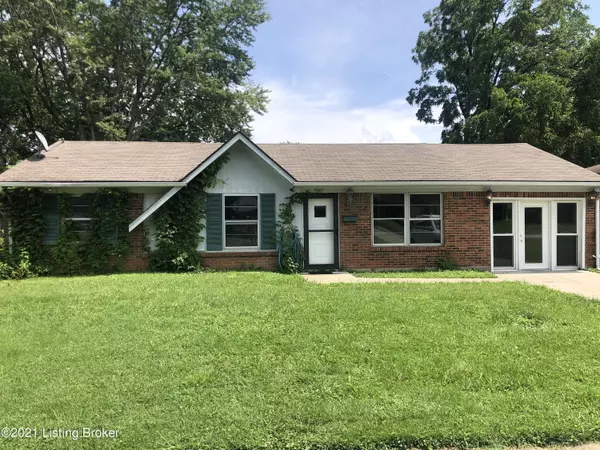 5207 Mount Blanc Rd, Louisville, KY 40216