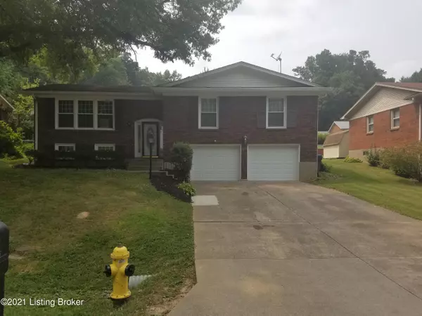 Louisville, KY 40214,7425 Nottoway Cir