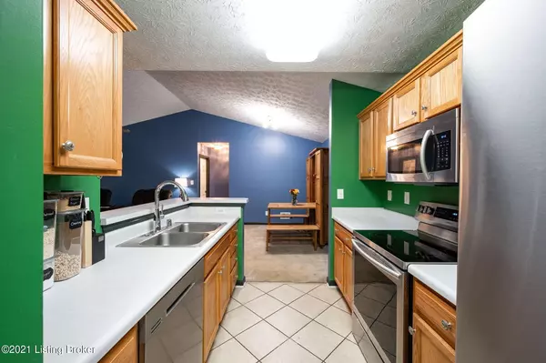 Louisville, KY 40242,1103 Powerhouse Ln #203