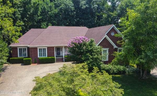 5905 Old Cedar Ct, Prospect, KY 40059