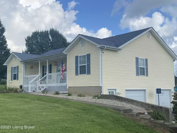 135 Catchers Ct, Vine Grove, KY 40175