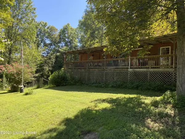 927 Caneyville Cutoff Rd, Caneyville, KY 42721