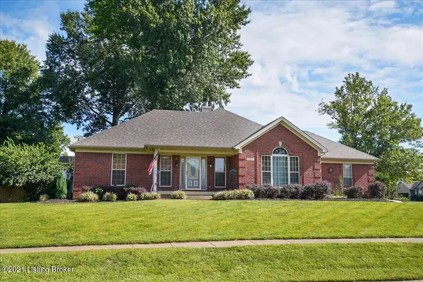 6707 Black Locust WAY, Louisville, KY 40272