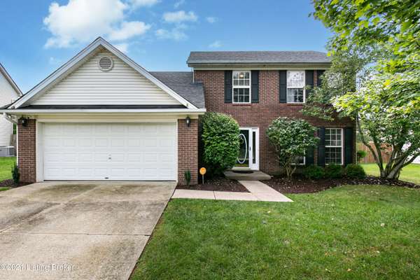 5704 Waveland Cir, Prospect, KY 40059