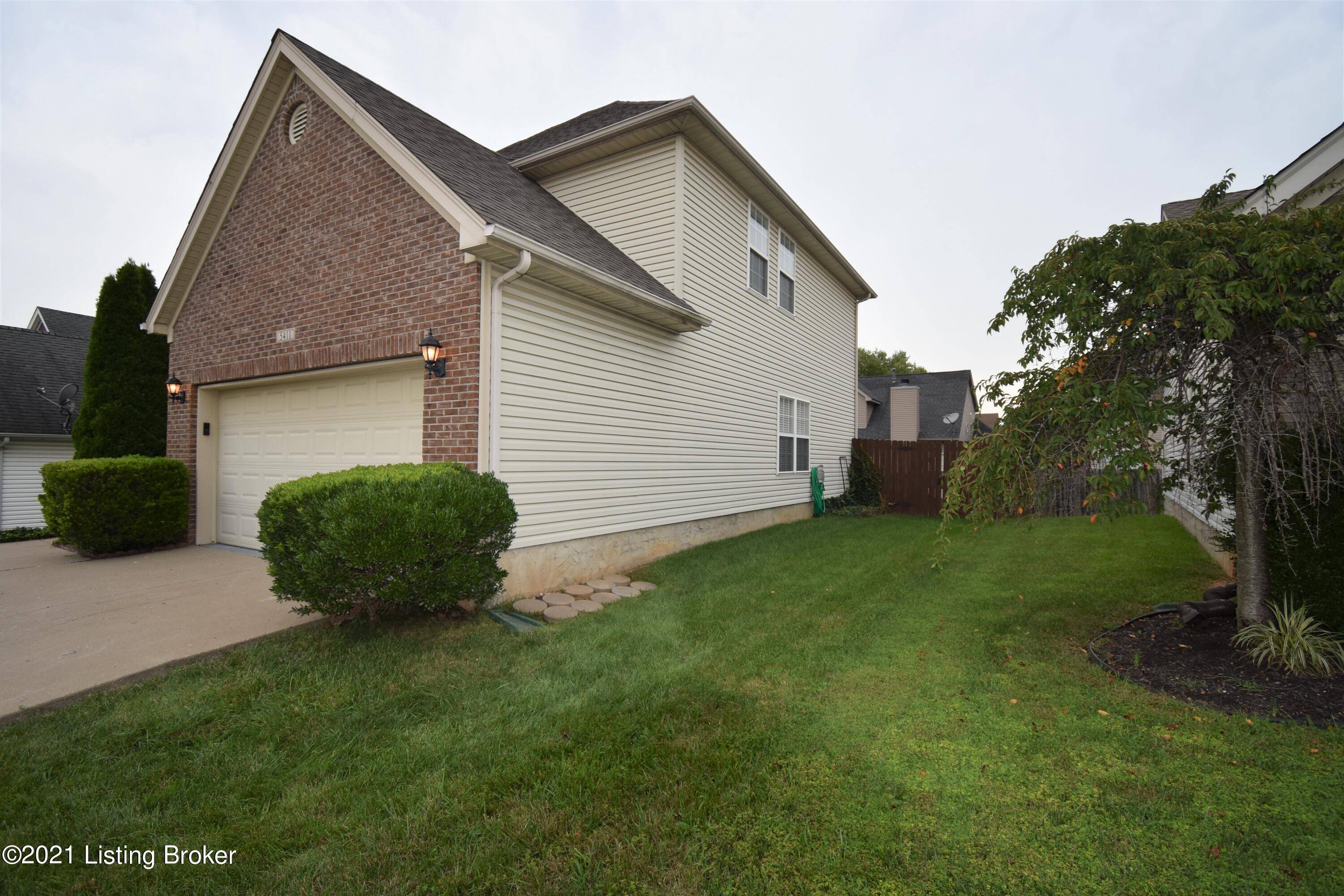 Louisville, KY 40241,5411 Skeffington WAY