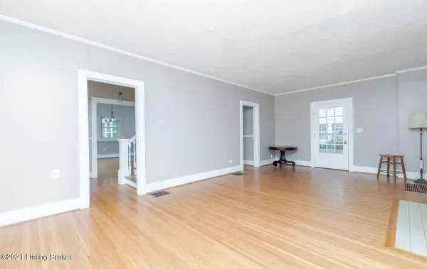 Louisville, KY 40206,608 Upland Rd