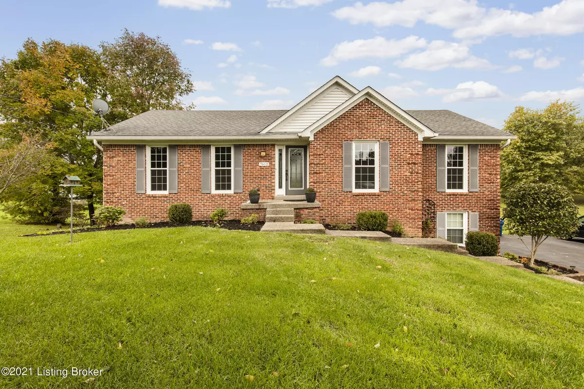 Crestwood, KY 40014,7612 Commonwealth Dr