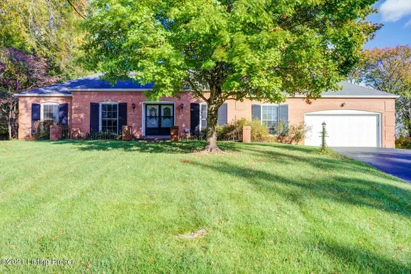 7007 Quail Brace Ct, Louisville, KY 40241