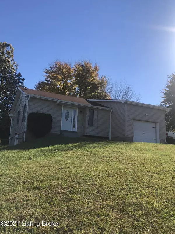 427 Wagon Wheel TRL, Radcliff, KY 40160