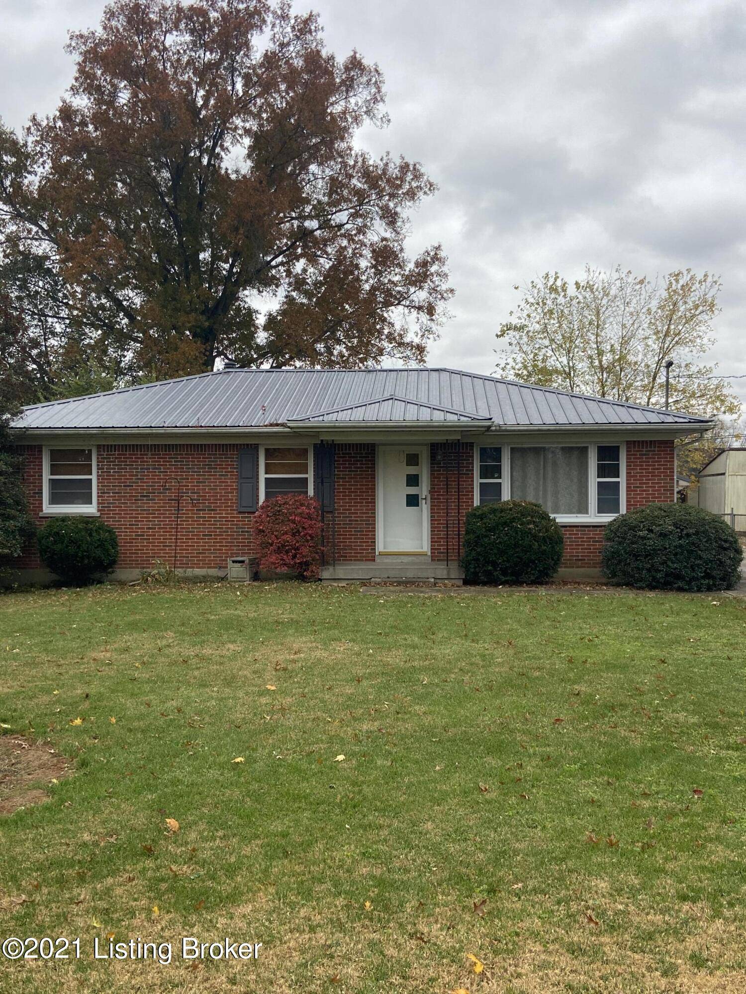 Shepherdsville, KY 40165,3402 Acacia Ave