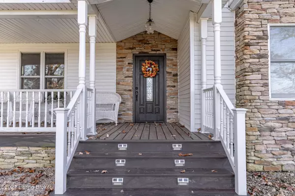 Irvington, KY 40146,104 S woodlawn St