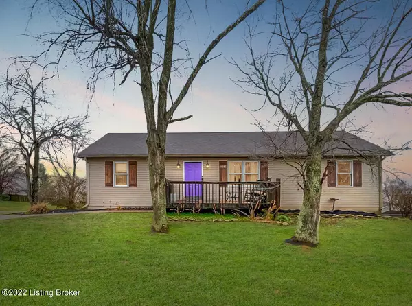 1001 Edgewood WAY, Lawrenceburg, KY 40342