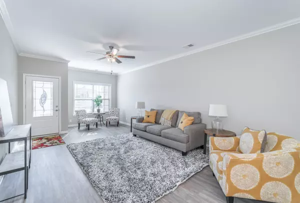 Louisville, KY 40228,7005 Reker Dr